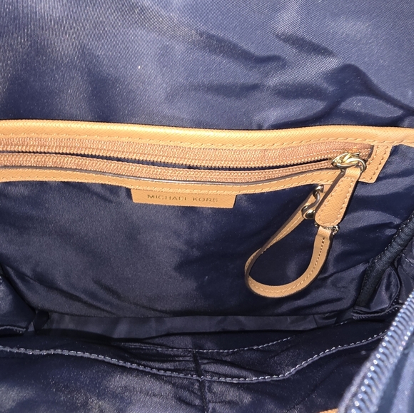 2 for 1 Michael Kors Nylon Backpack and Matching Cross- Body Bag- Navy Blue - Picture 5 of 11